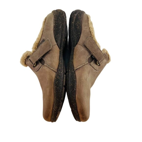 Clarks Collection Womens Brown Leather & Faux Fur Slip-On Clogs Slippers Size 6 - Picture 7 of 8